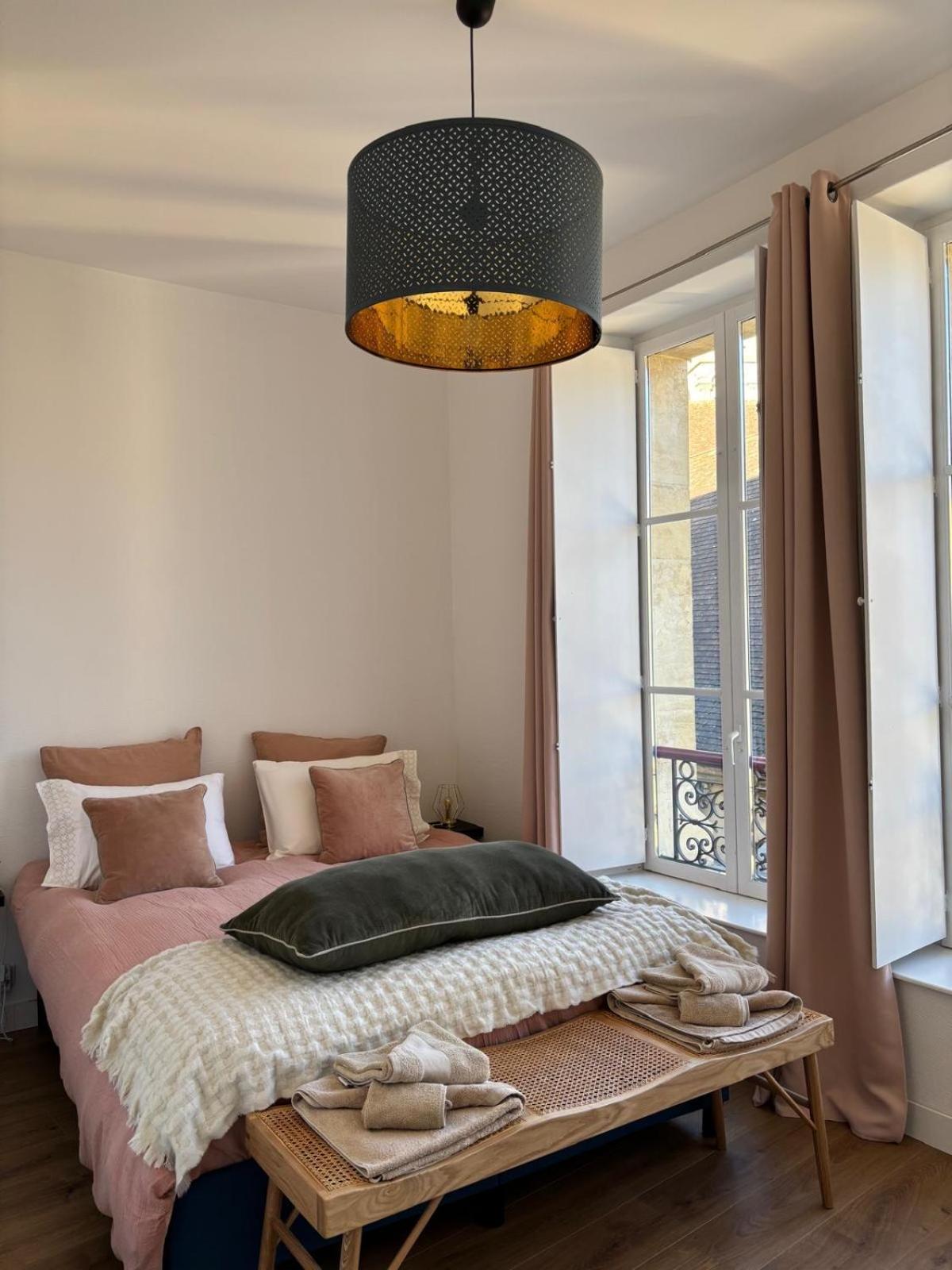 Appartamento Au Coeur Du Centre Historique De Sarlat Esterno foto